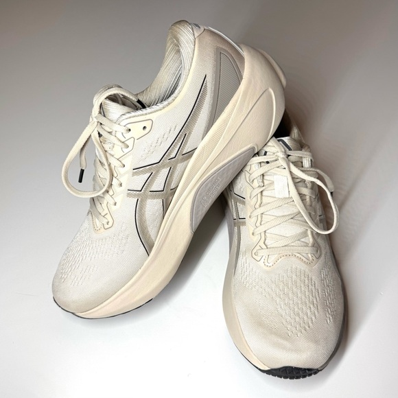 ASICS MEN’S GEL-KAYANO 30 Athletic Running Shoes Size- 9.5 - Picture 4 of 11